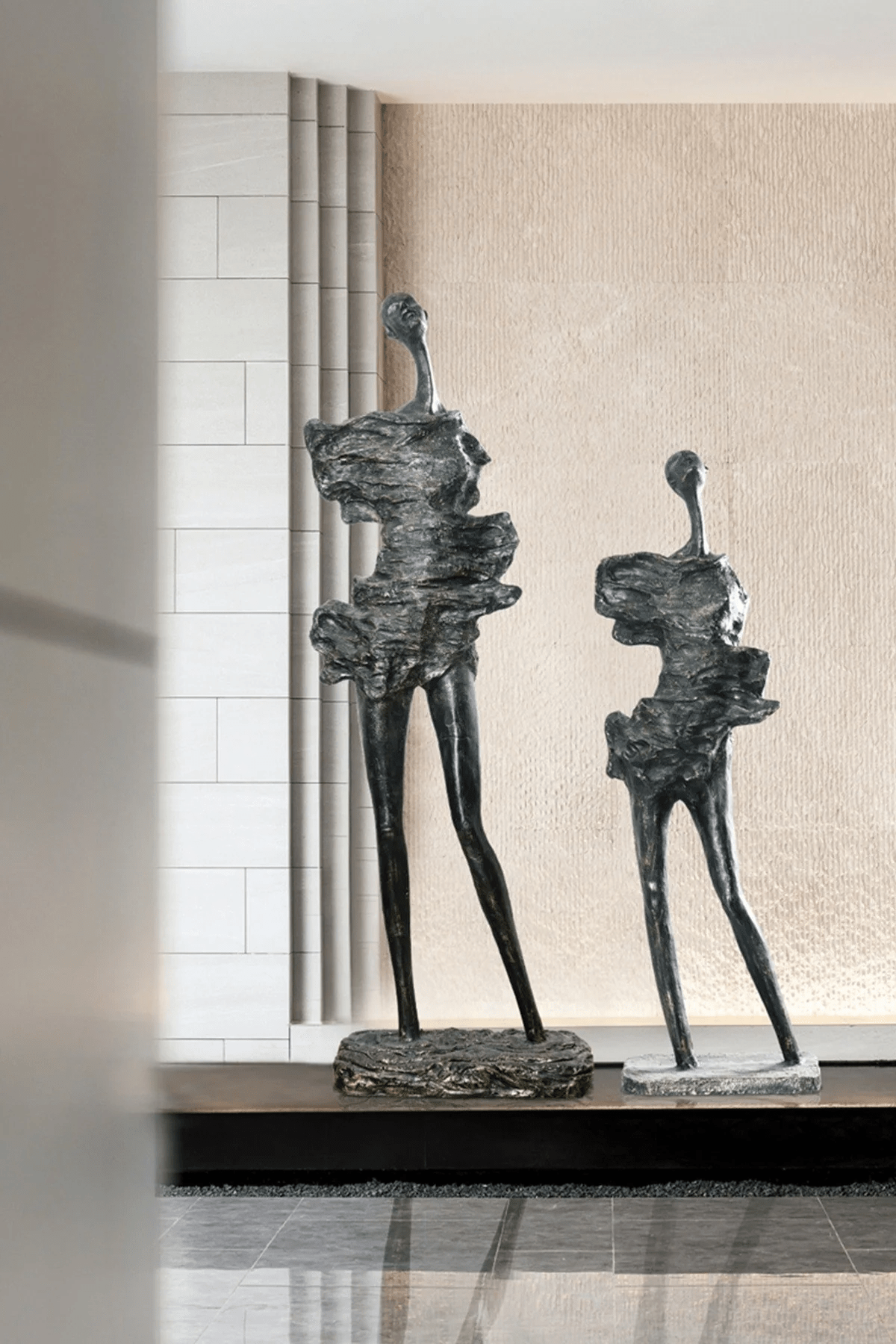 Dravik Sculpture Floor Ornaments