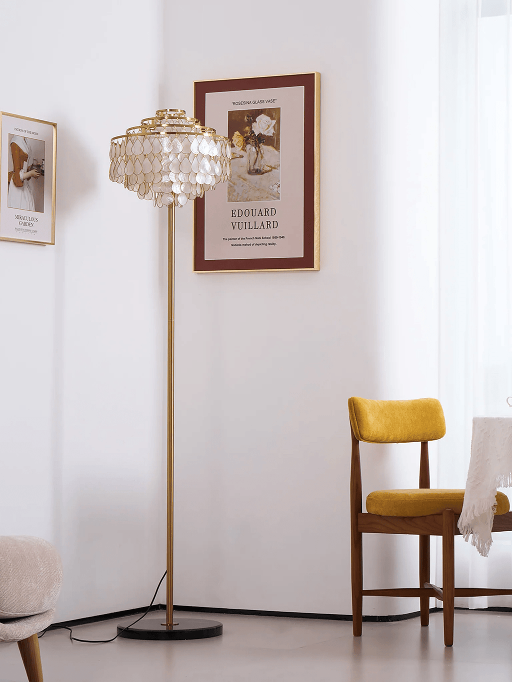 Shells Floor Lamp