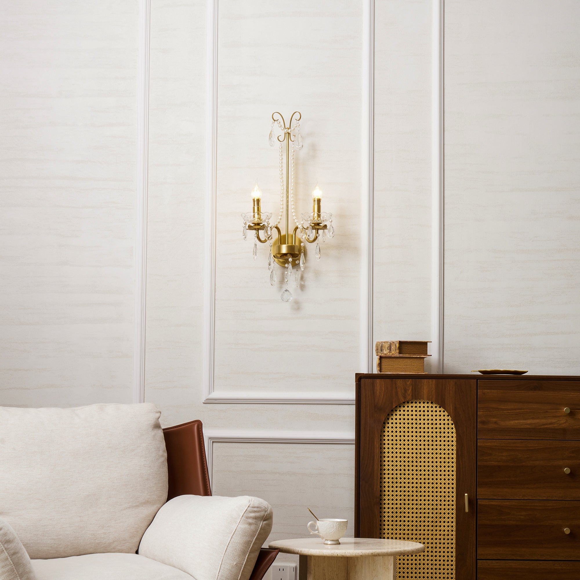 Crystal Pearl Chain Wall Lamp