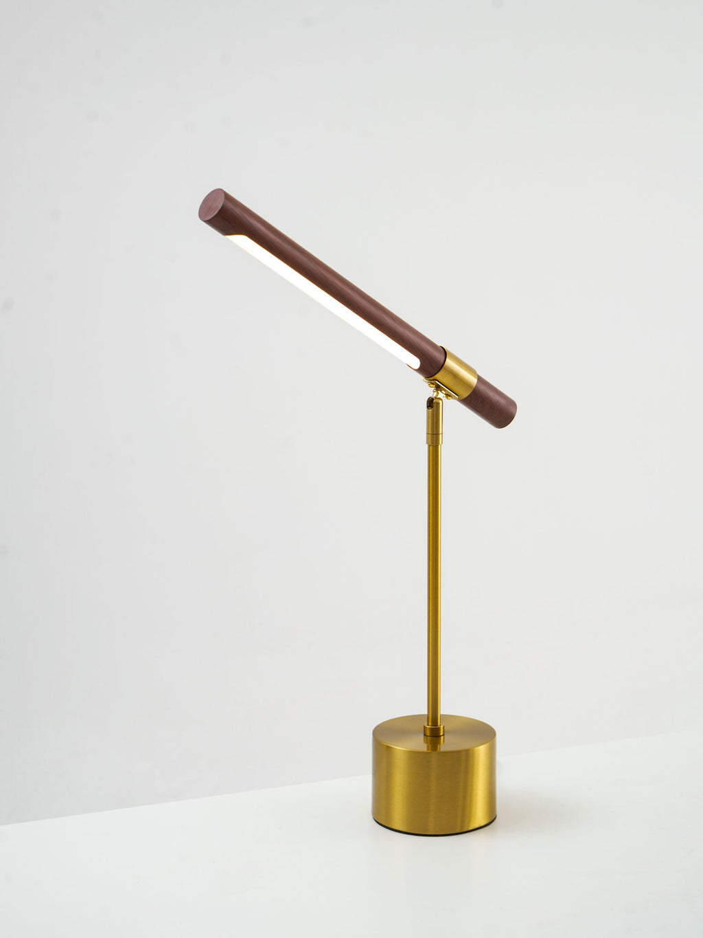 Linear Table Lamp