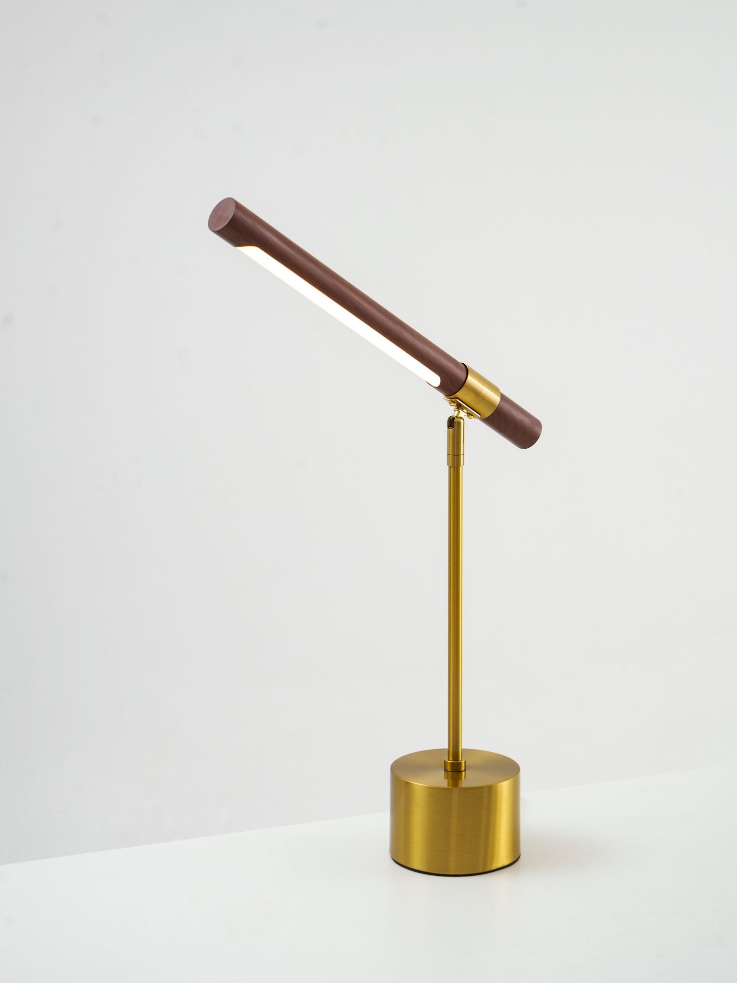 Linear Table Lamp