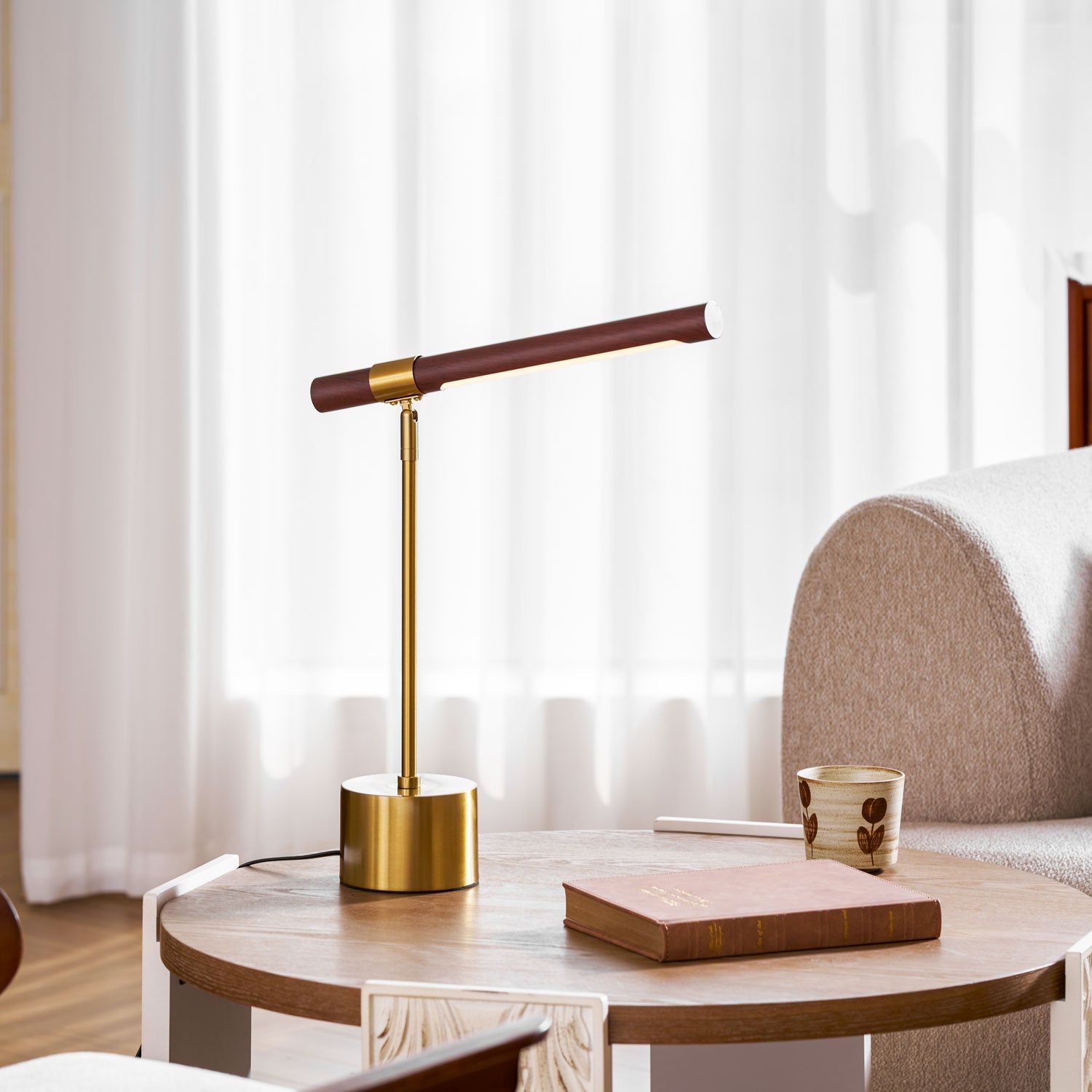 Linear Table Lamp