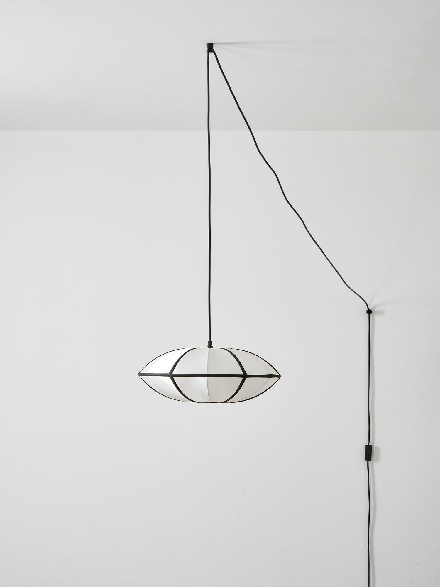 Bombori Pendant Swag Lamp