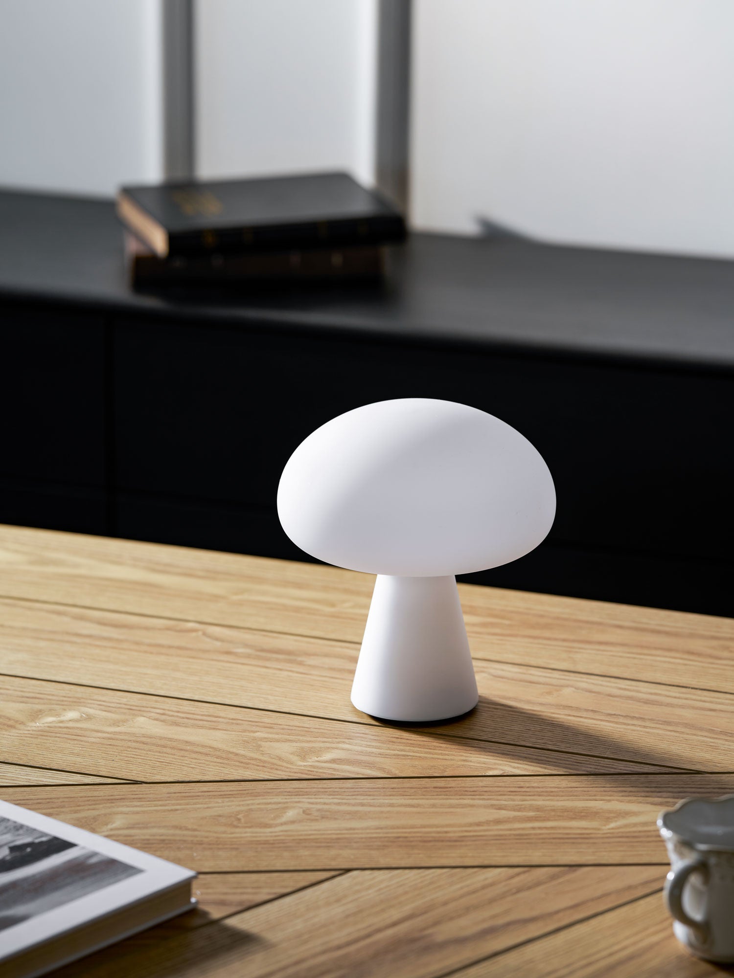 Obello Portable Rechargeable Table Light