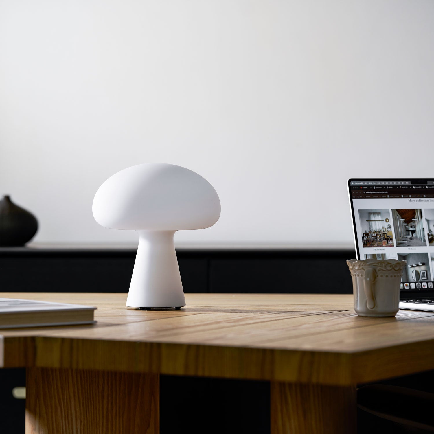 Obello Portable Rechargeable Table Light