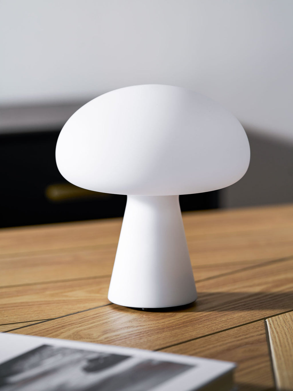 Obello Portable Rechargeable Table Light