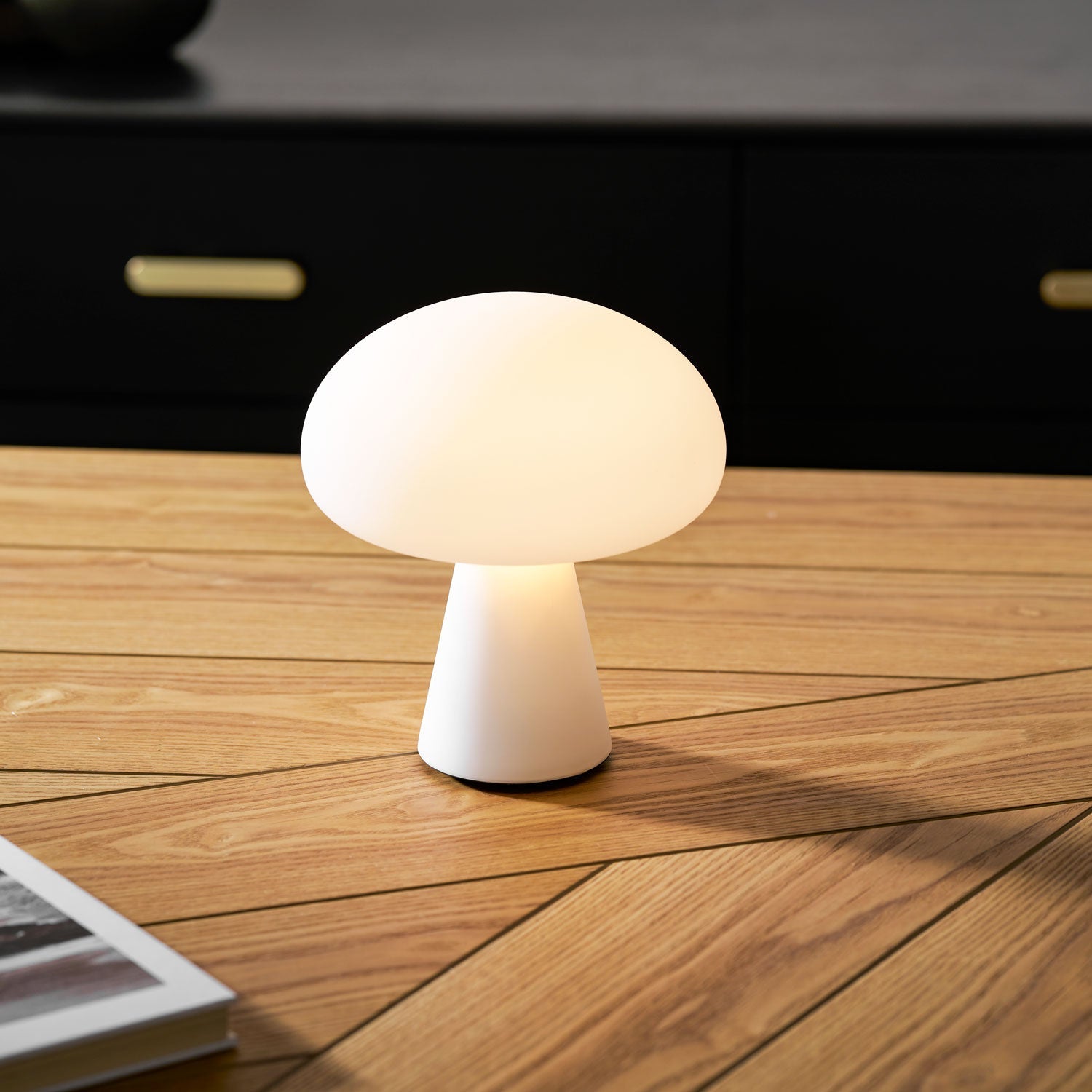 Obello Portable Rechargeable Table Light