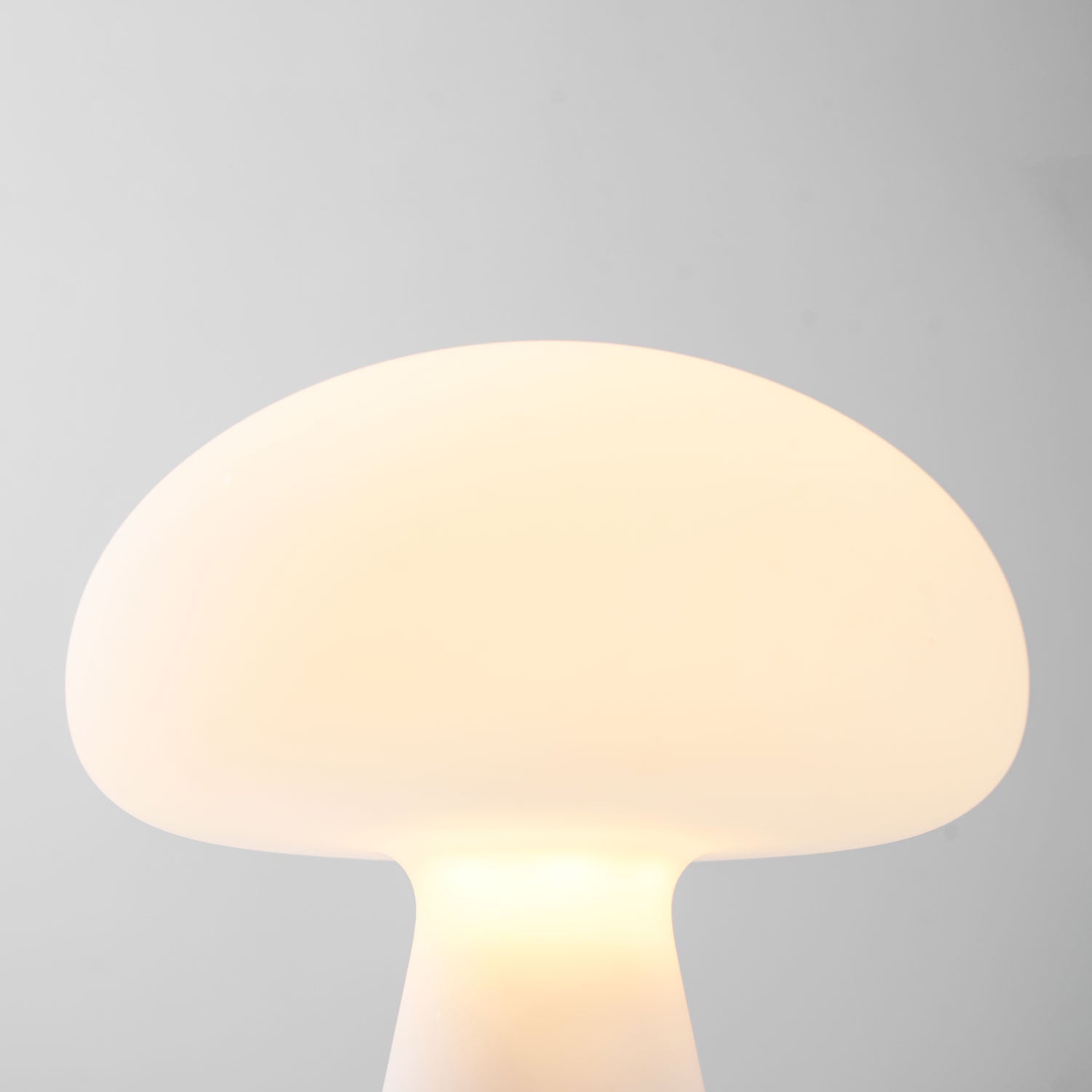 Obello Portable Rechargeable Table Light