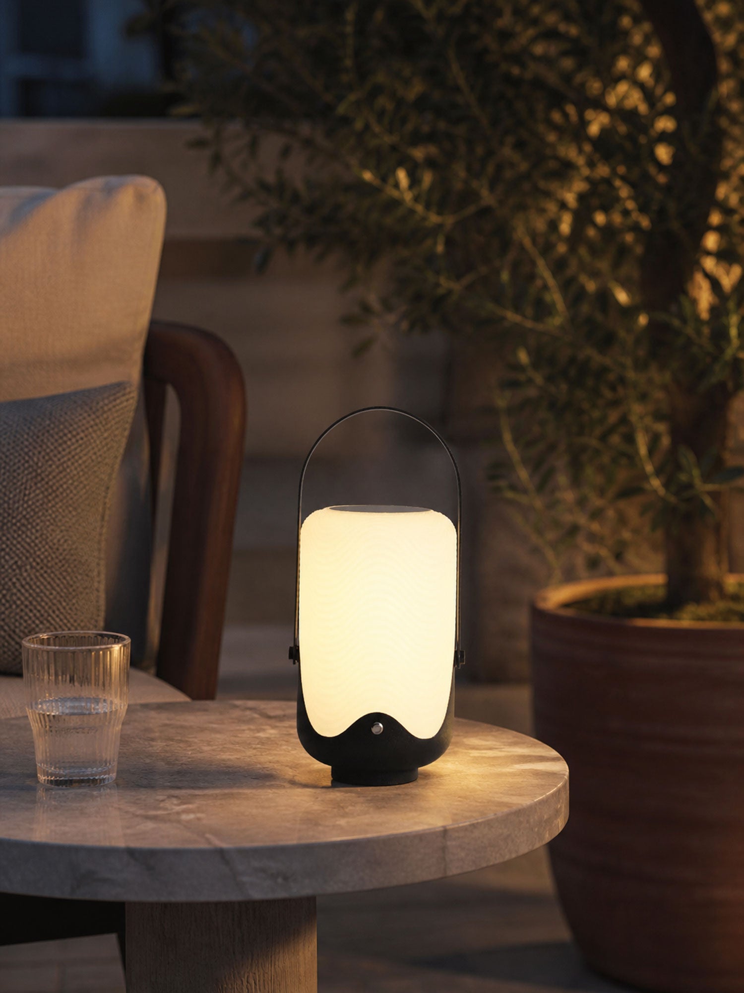 Dawntrail Lanter Outdoor Lamp