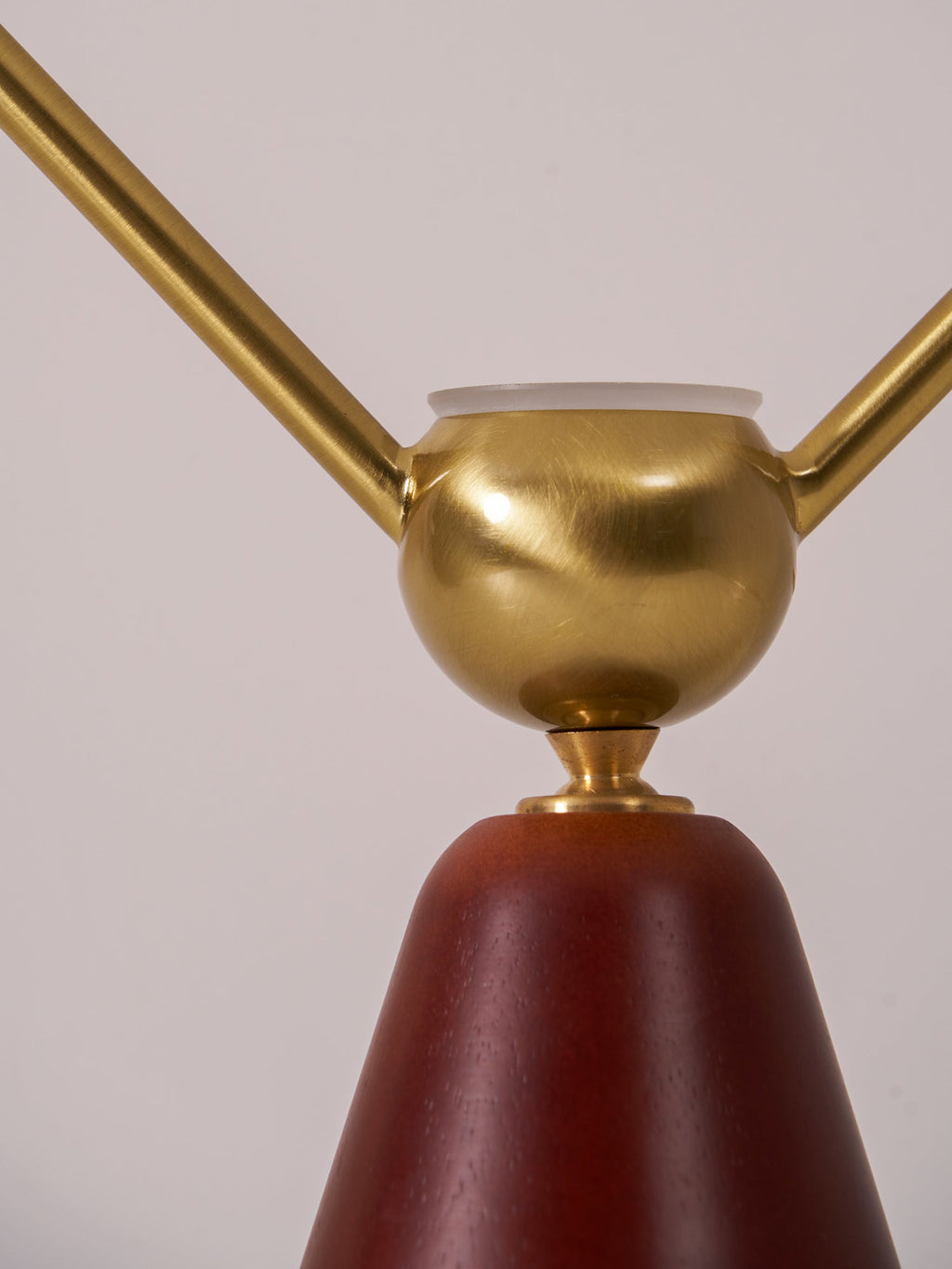 Equoray Table Lamp