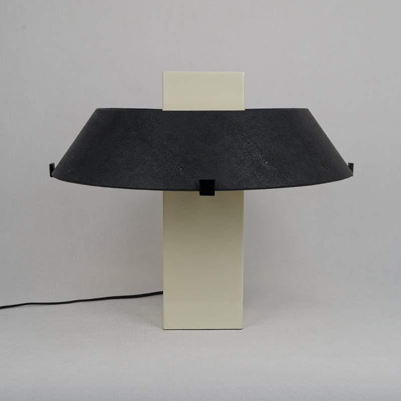 Facette Table Lamp