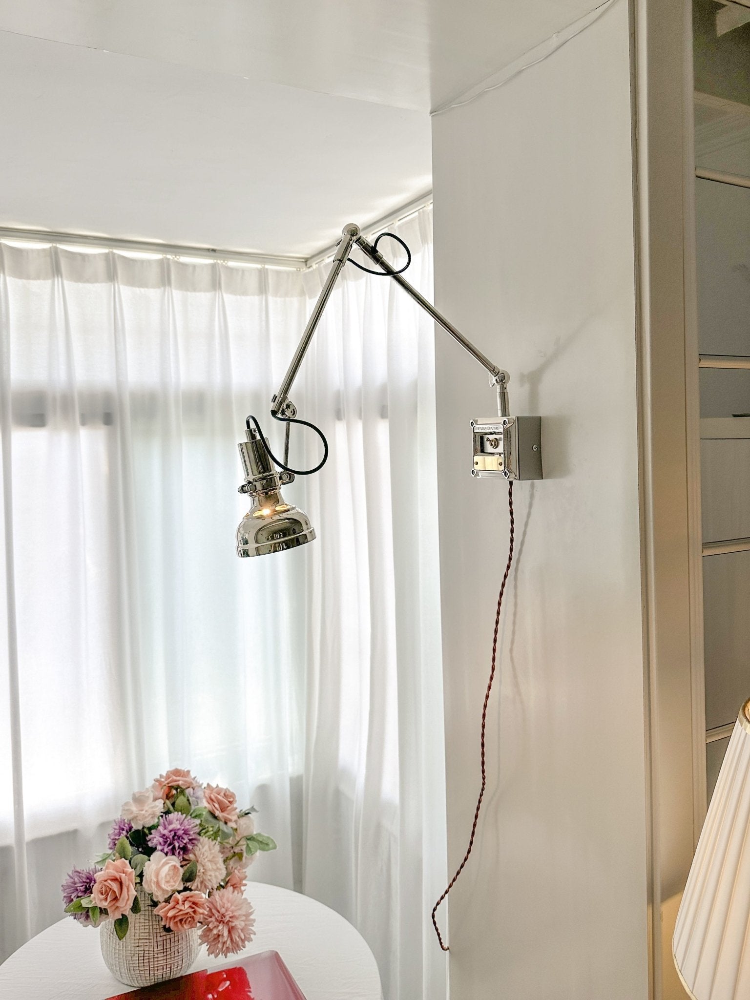 Flex Arm Wall Lamp