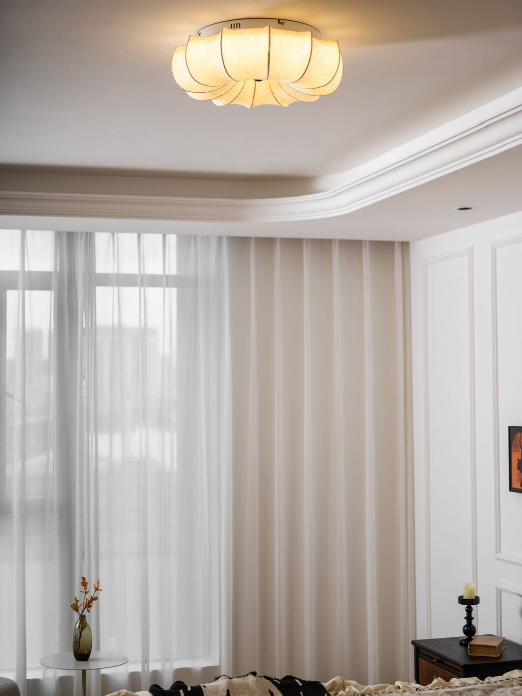 Floralis Ceiling Light