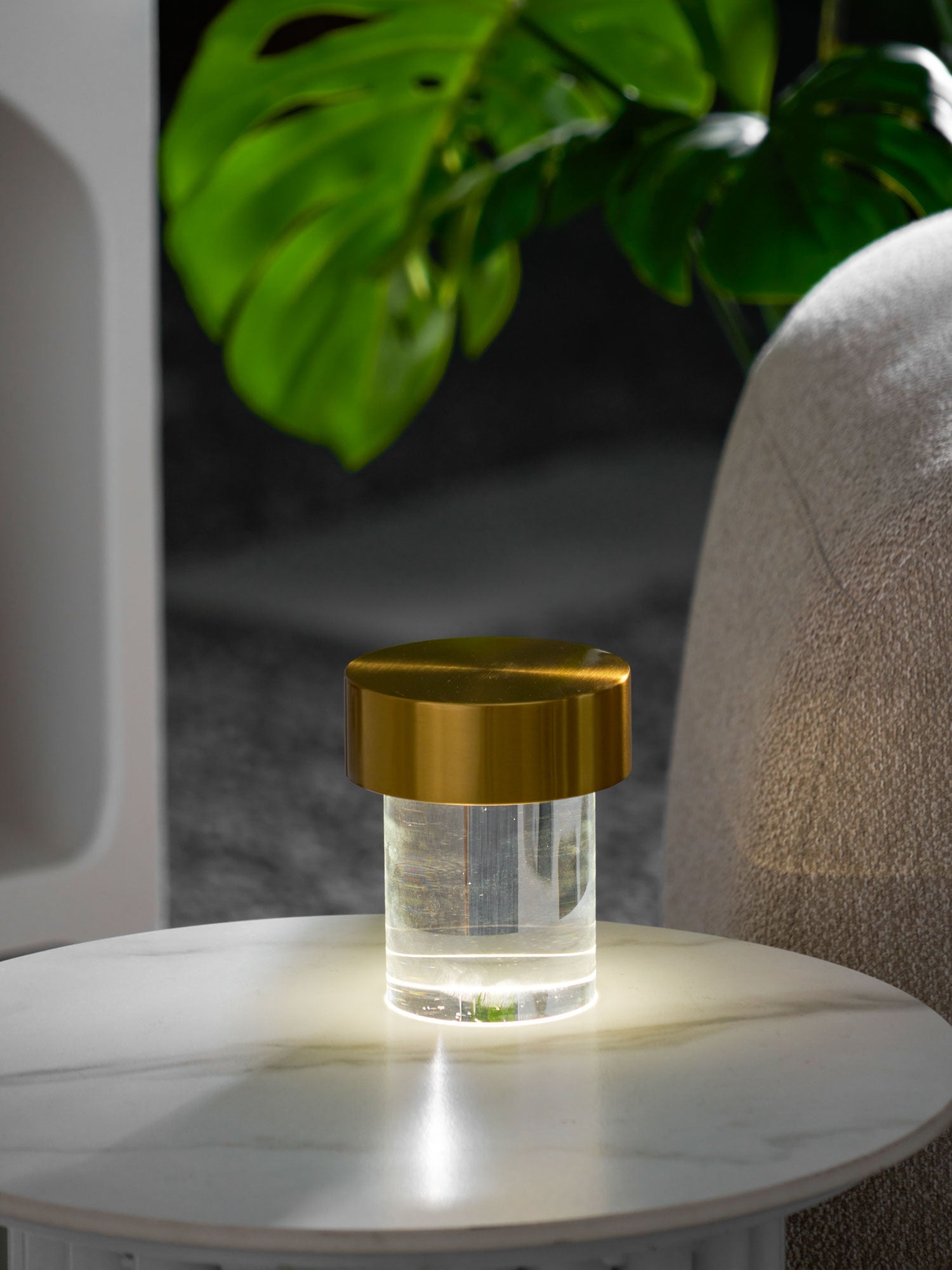 Cordless Crystal Tumbler Lamp