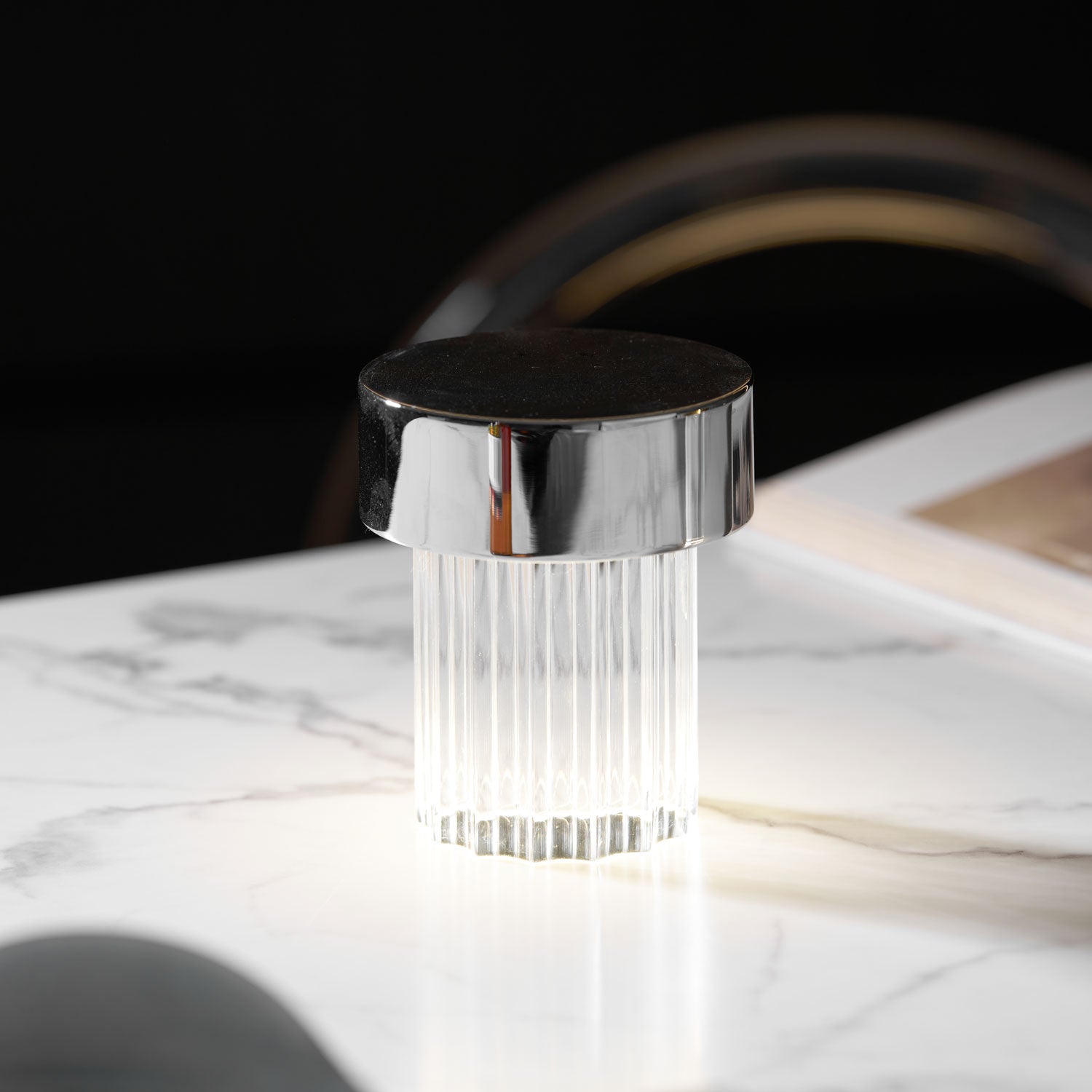 Cordless Crystal Tumbler Lamp