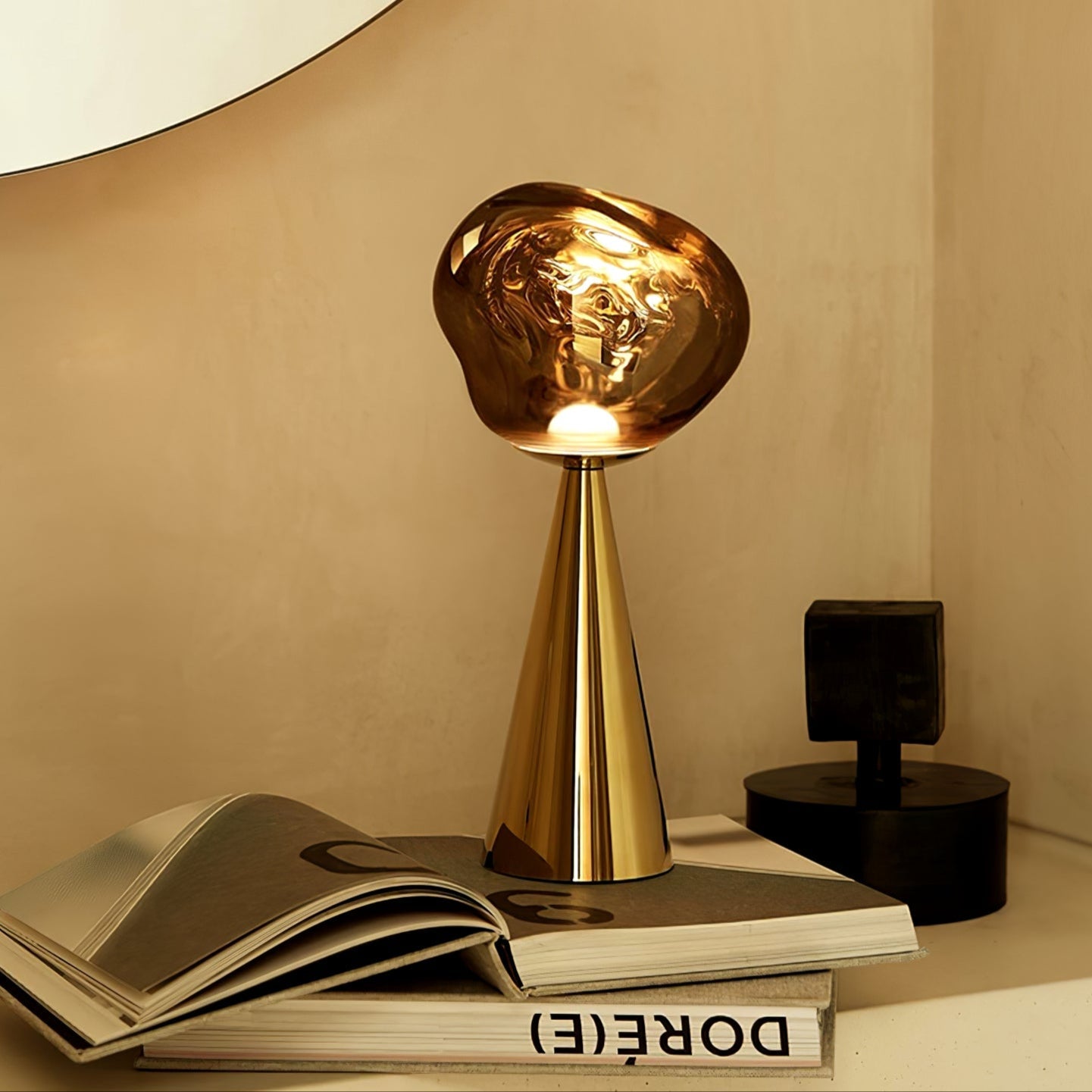 Lava Rechargeable Table Lamp