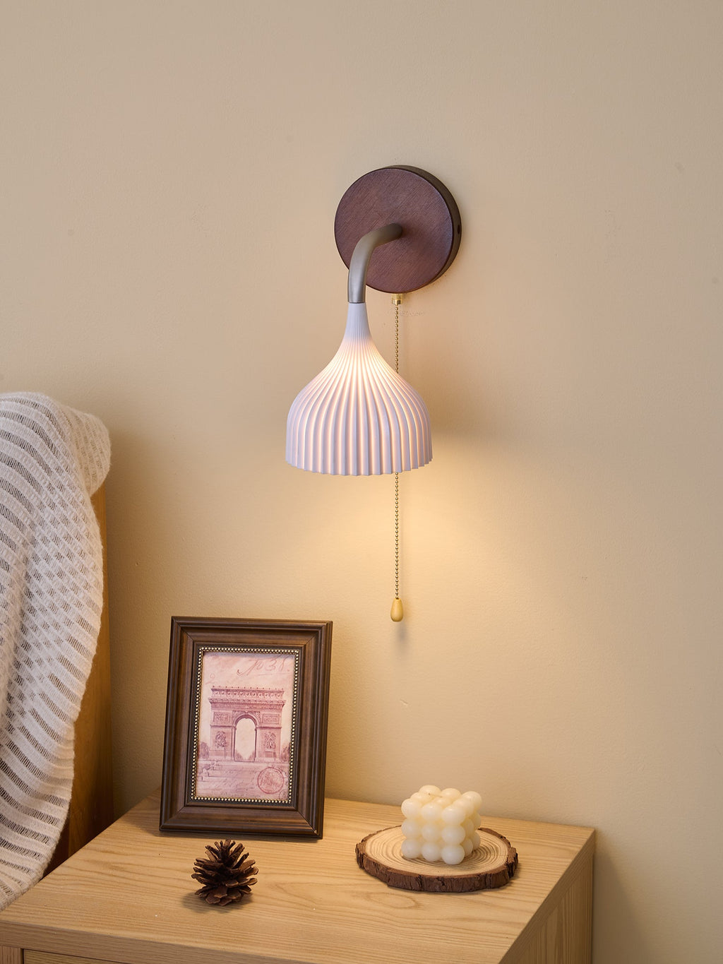 Lucina Wall Lamp