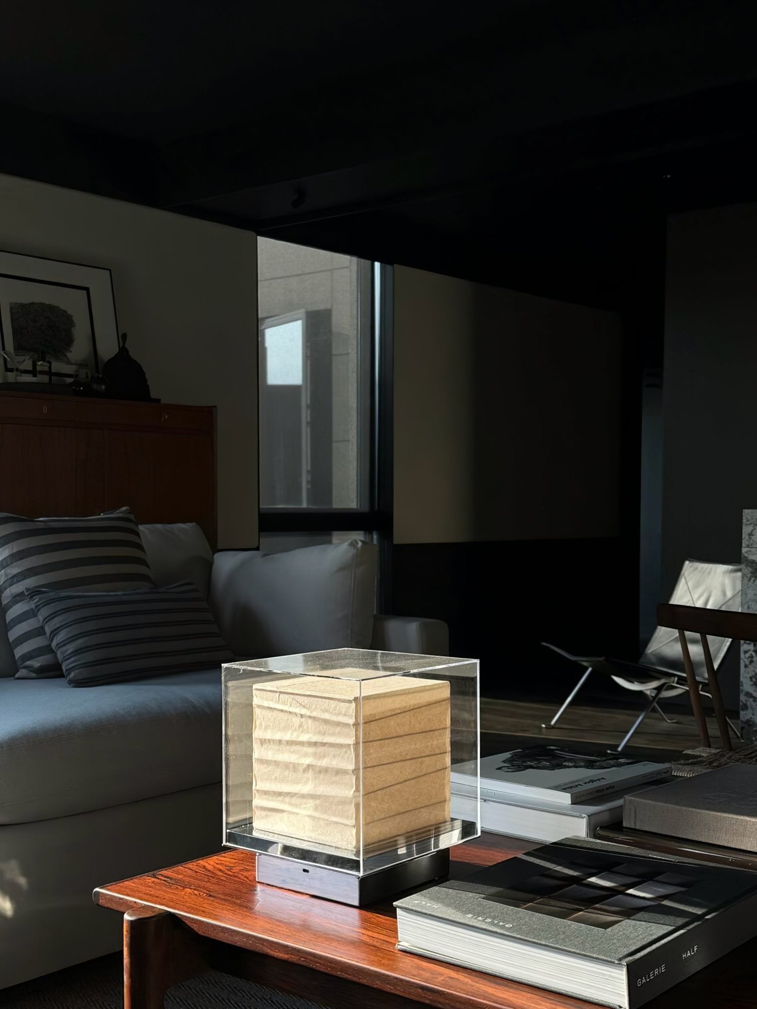 Lumo Cube Table Lamp