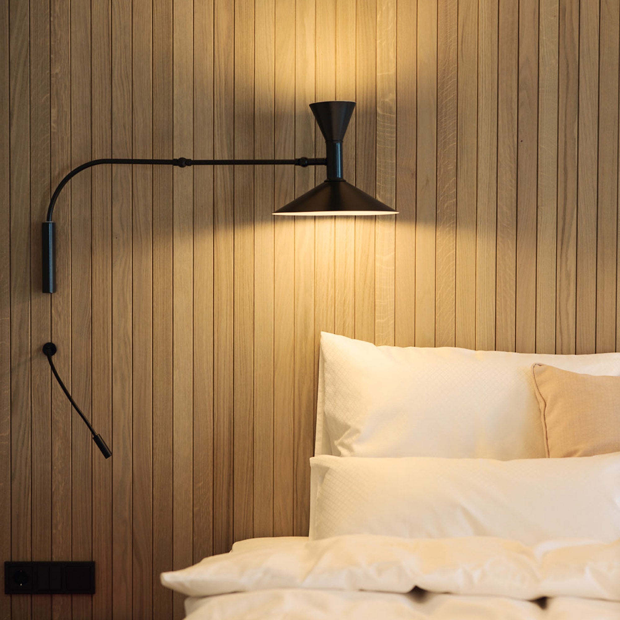 Marseille Plug-in Wall Light