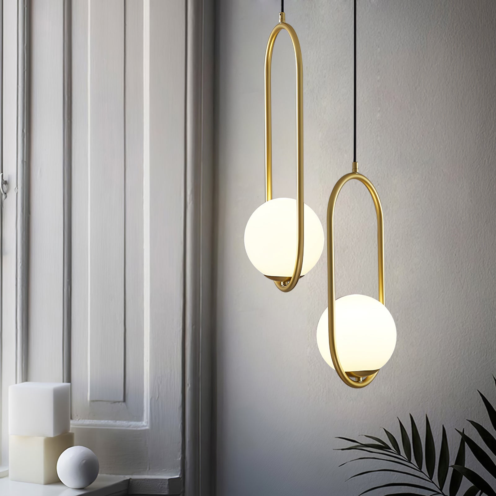 Loop Brass Pendant Light
