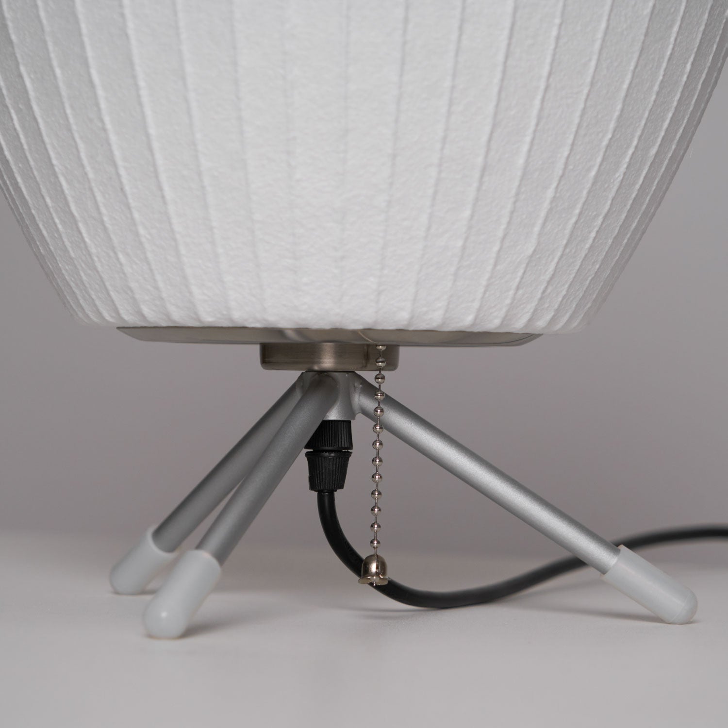 Tripod Bubble Table Lamp