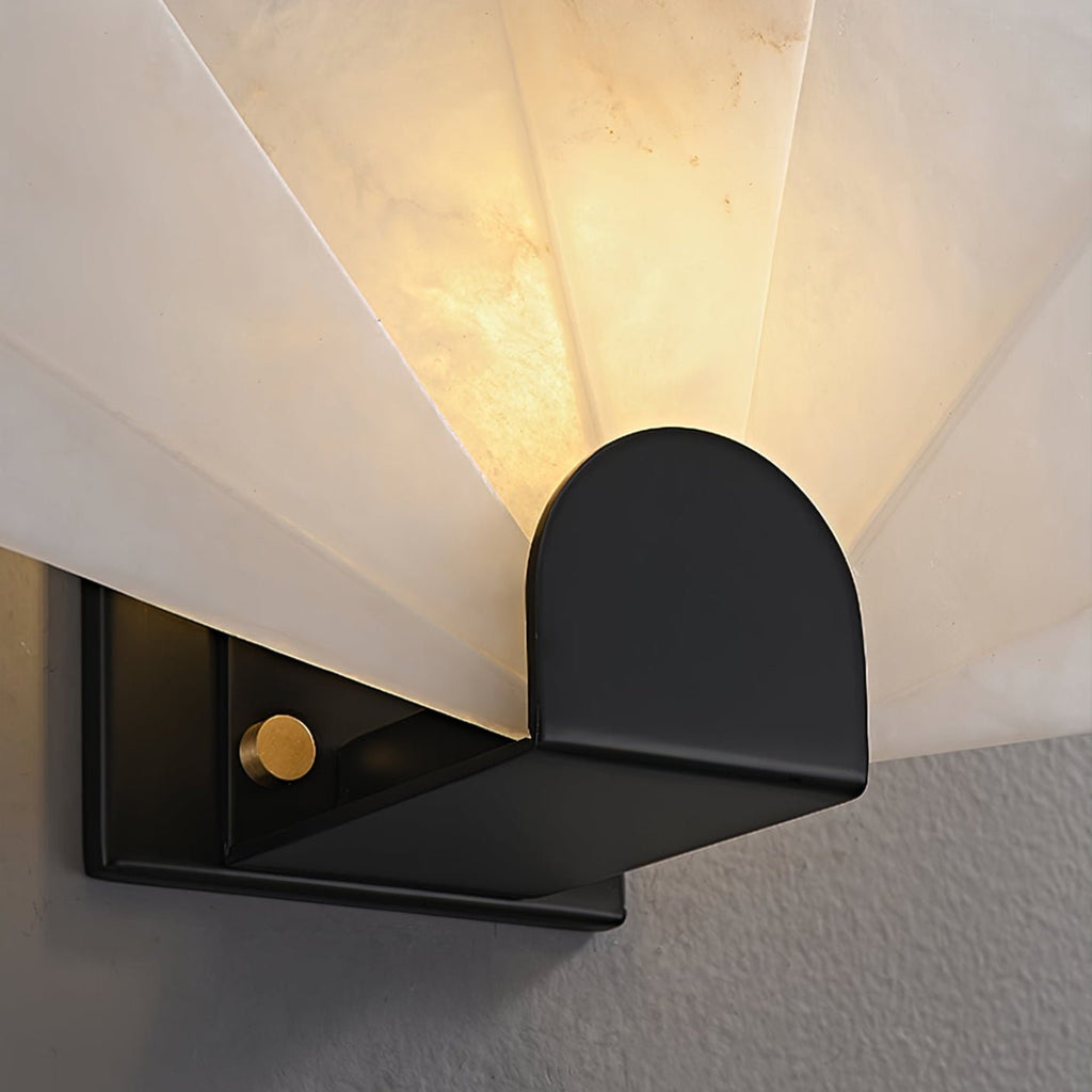 Nevora Alabaster Wall Lamp