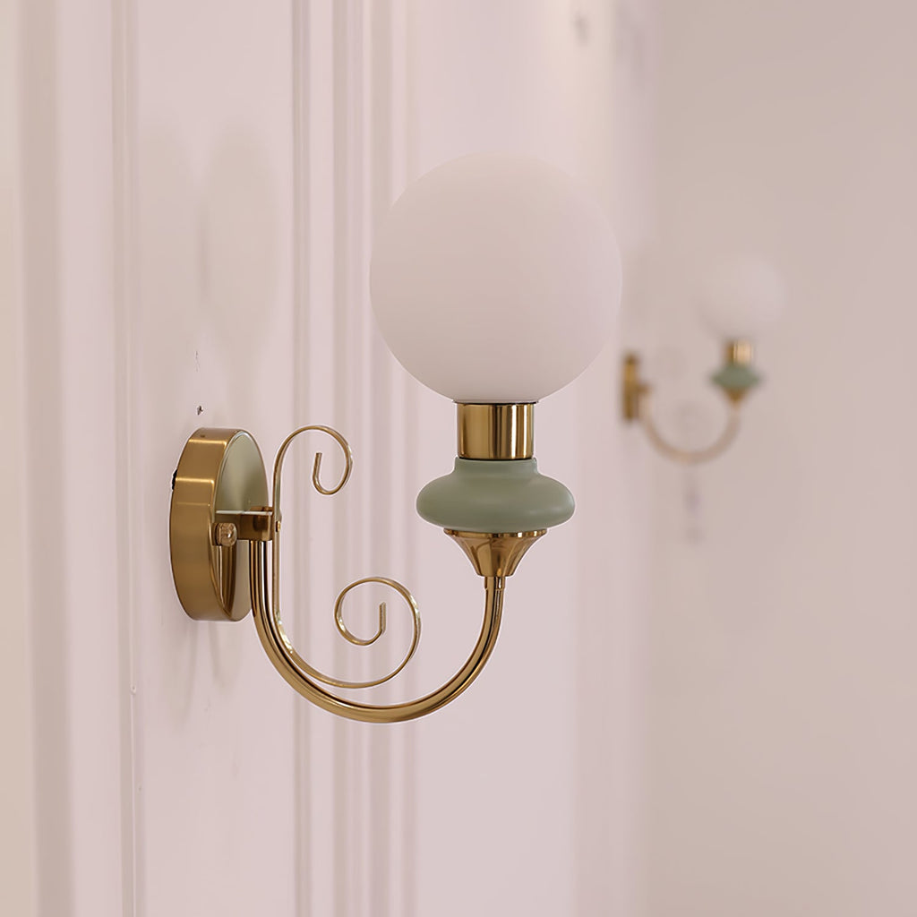 Onyx Plug-in Wall Lamp