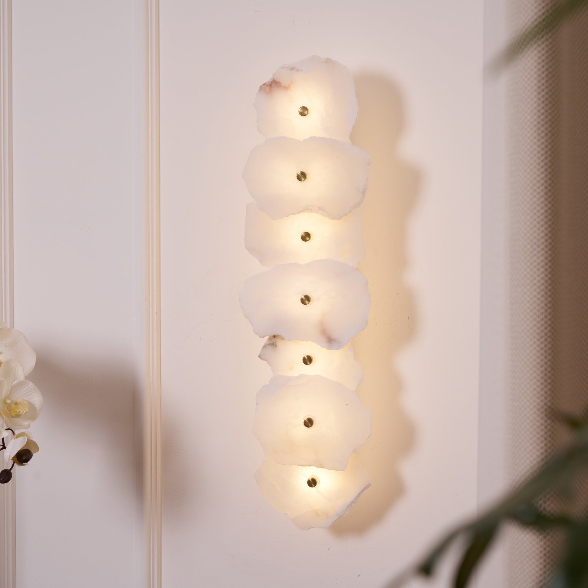 Petra Alabaster Wall Lamp