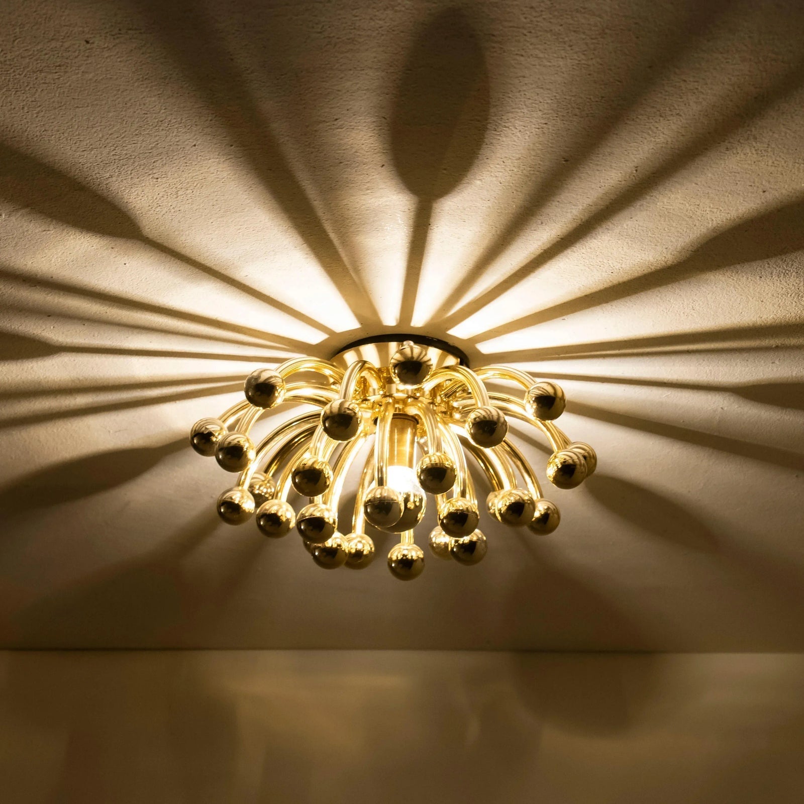 Pistillino Wall Light