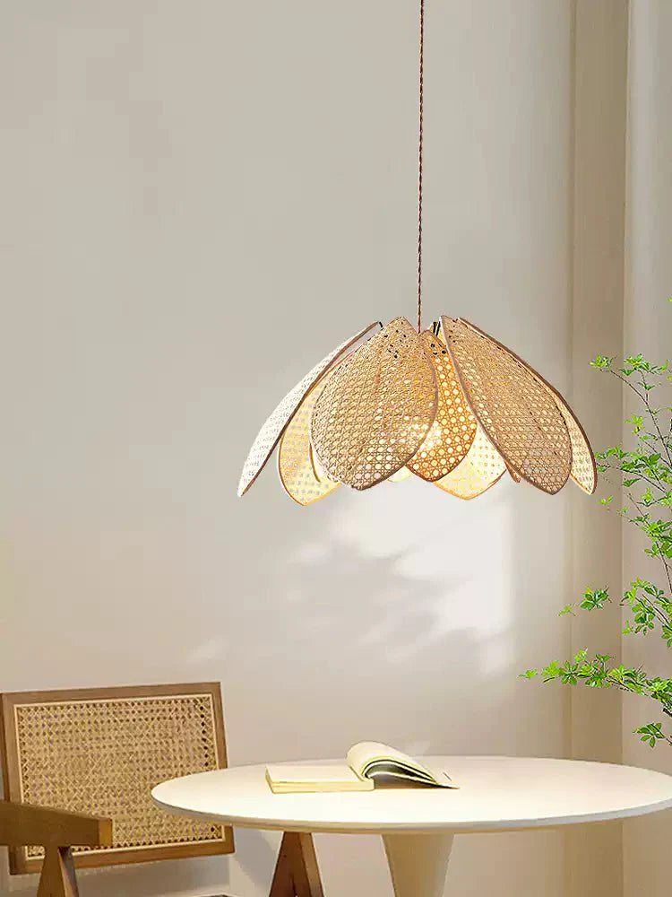 Rattan Lotus Pendant Lamp