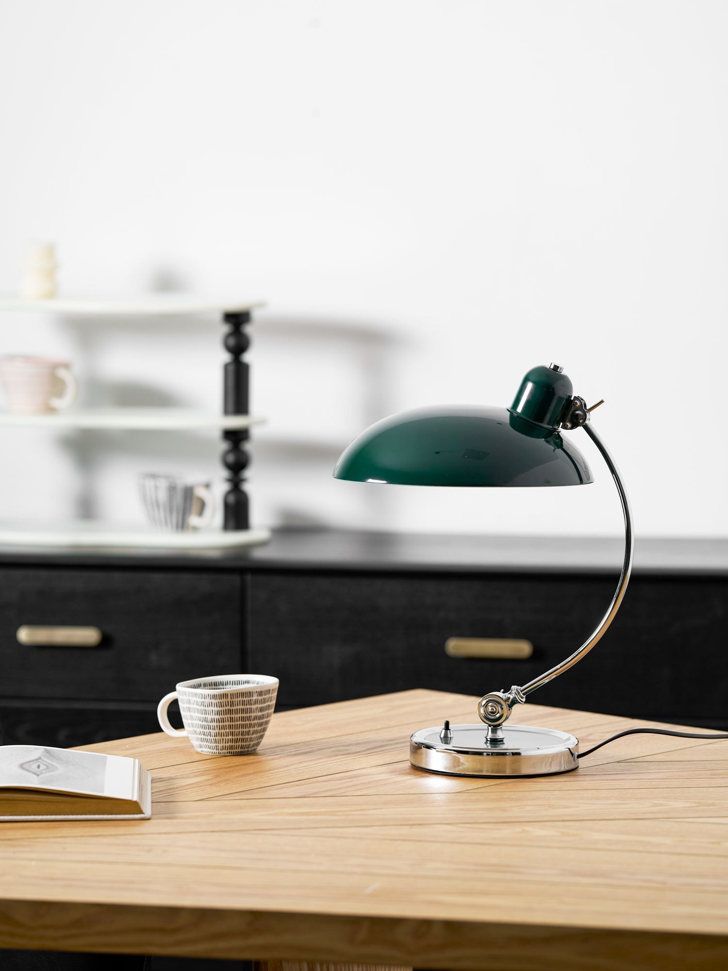 Retro Curve Desk Lamp