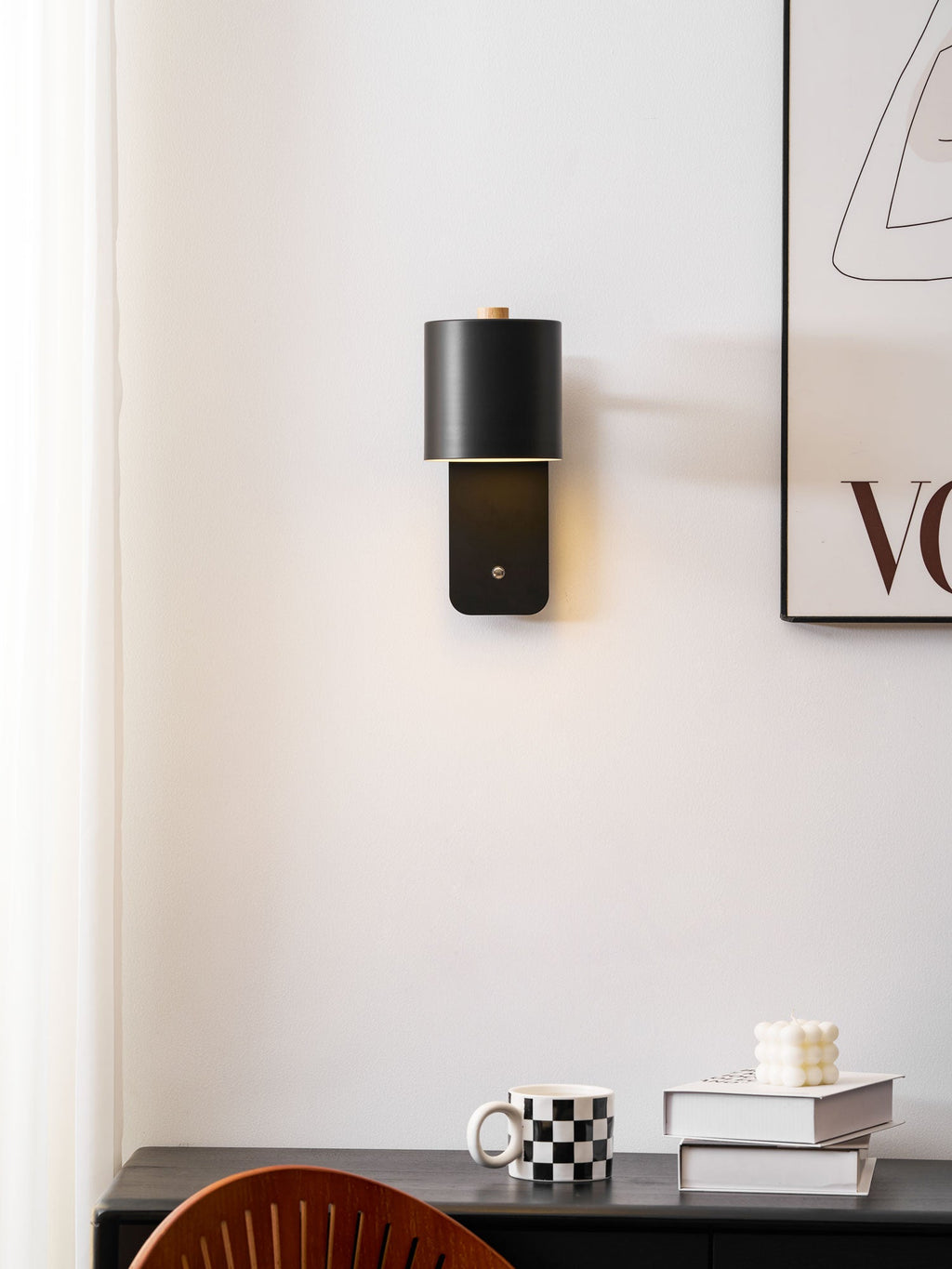 Rotatable Cylinder Rechargeable Wall Lamp