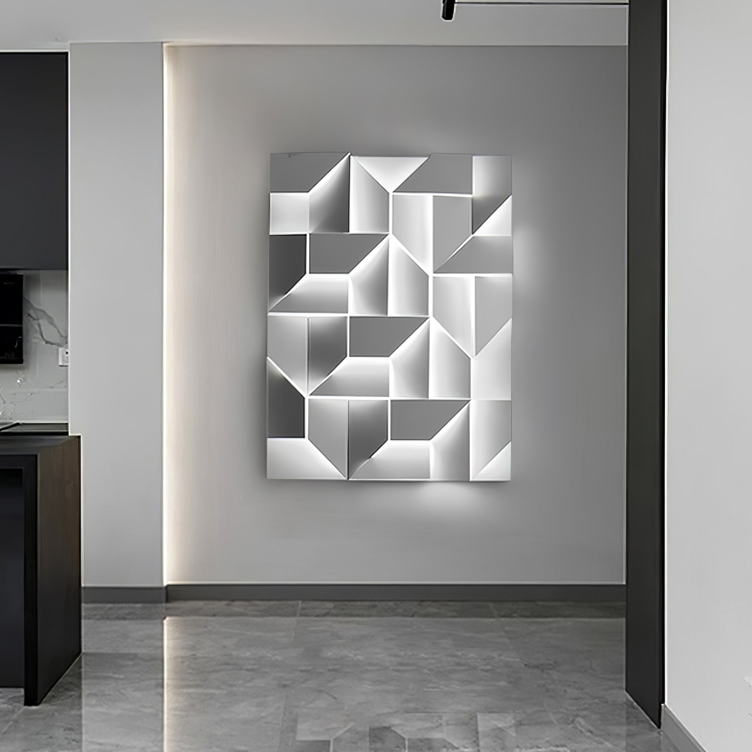 Shadows Grand Plug-in Sconce