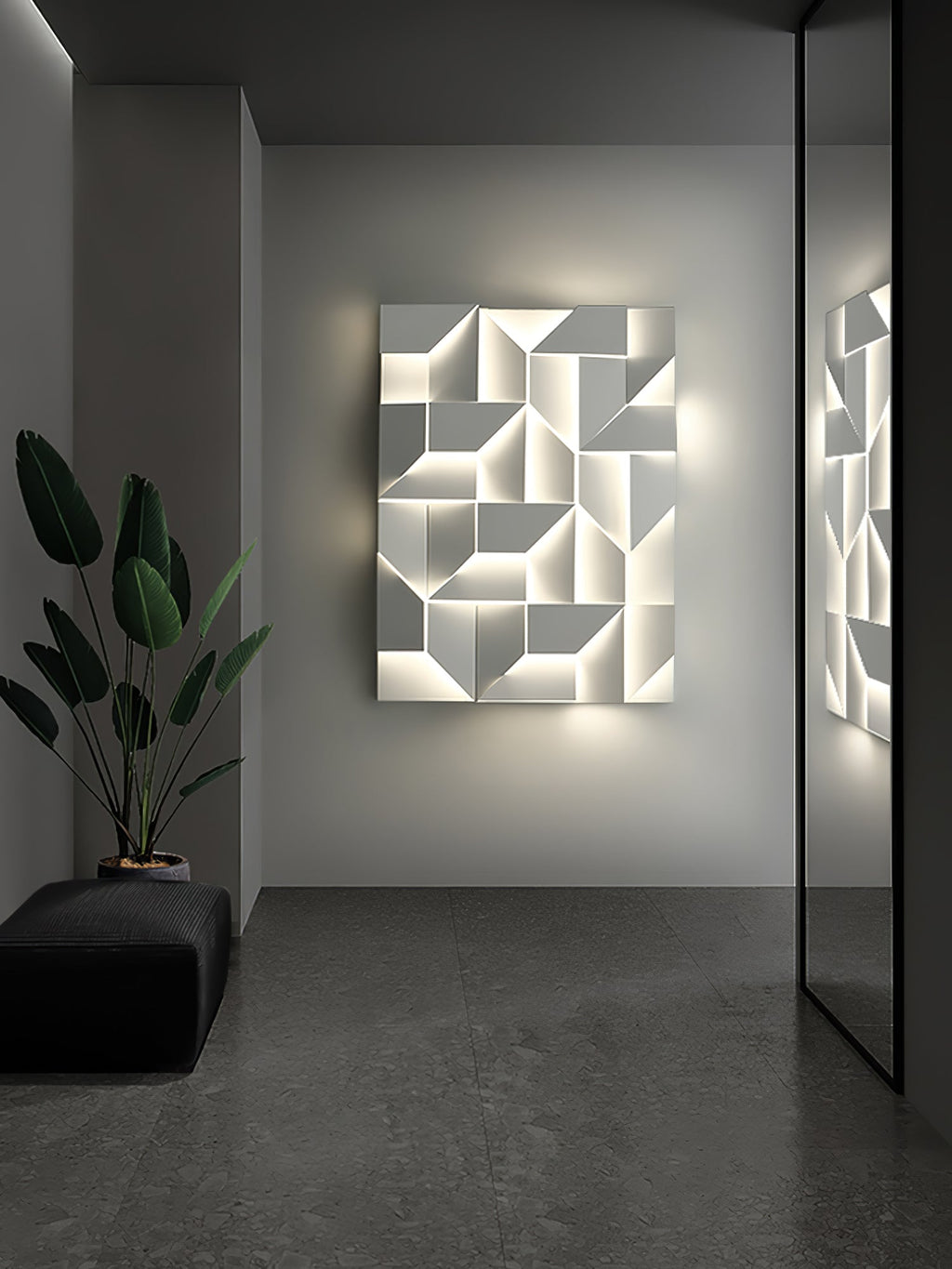 Shadows Grand Plug-in Sconce