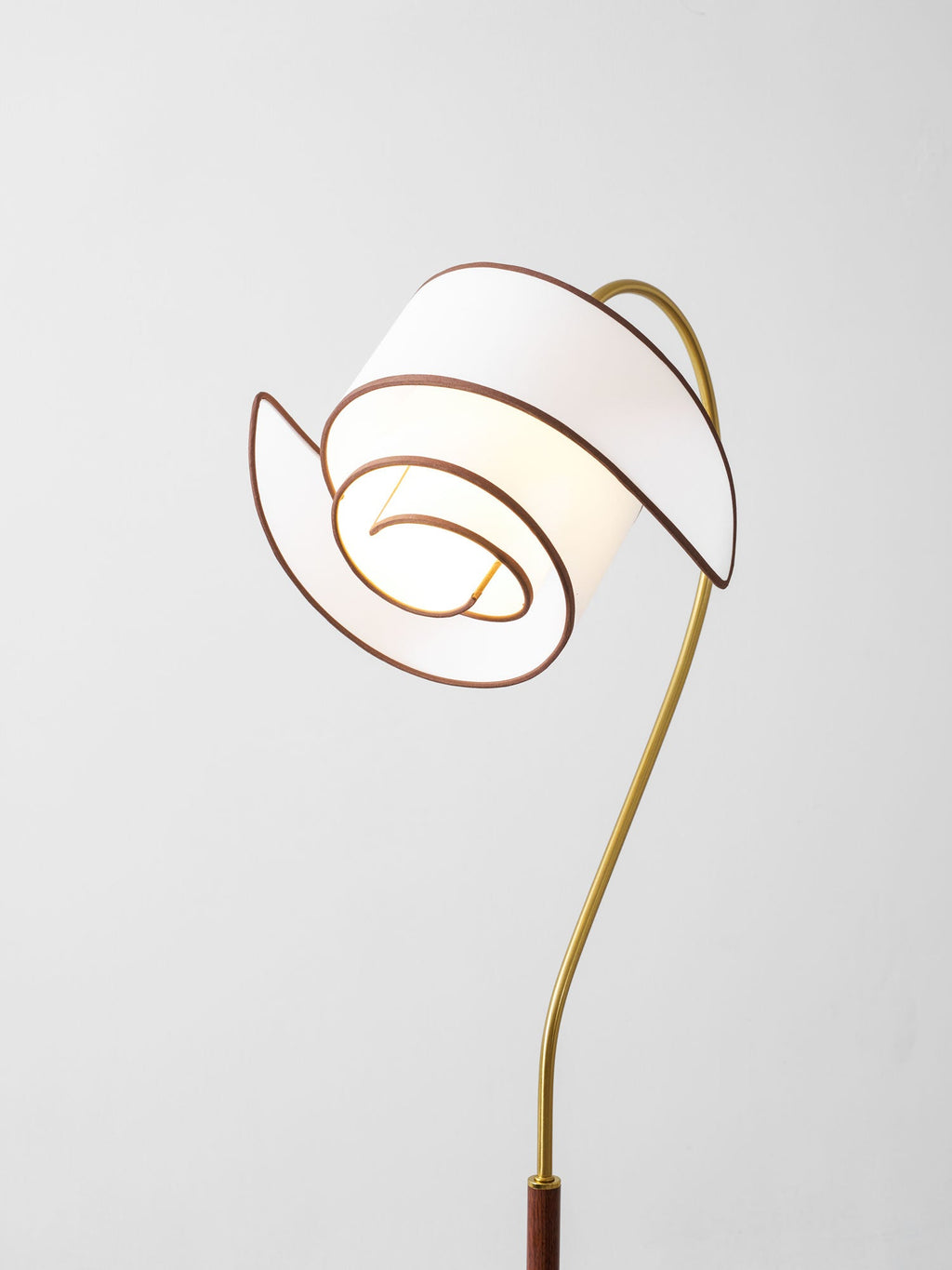 Stelmo Curved Neck Floor Lamp