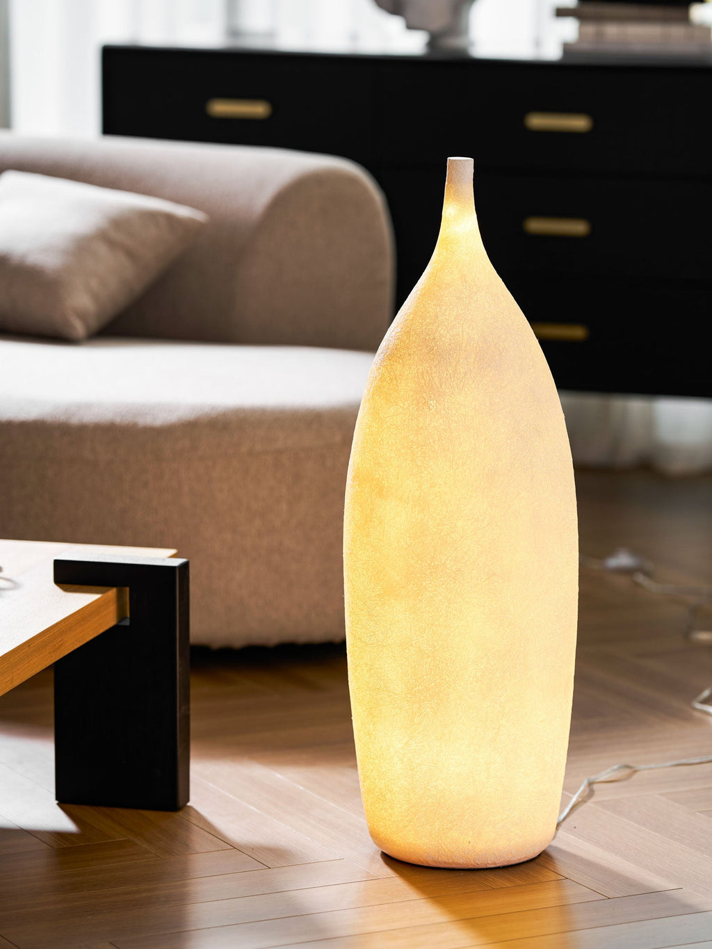 Tank 1 Floor Lamp