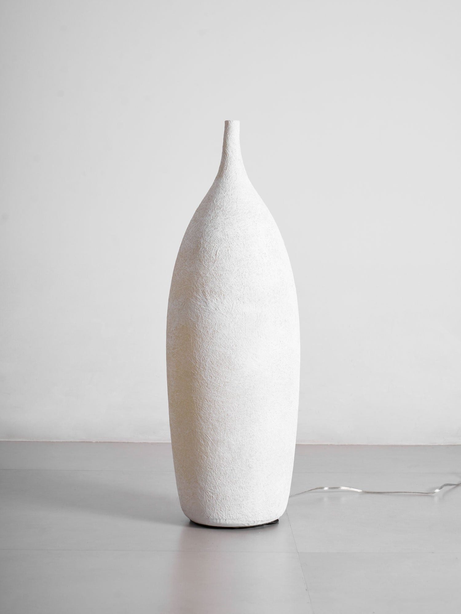 Tank 1 Floor Lamp