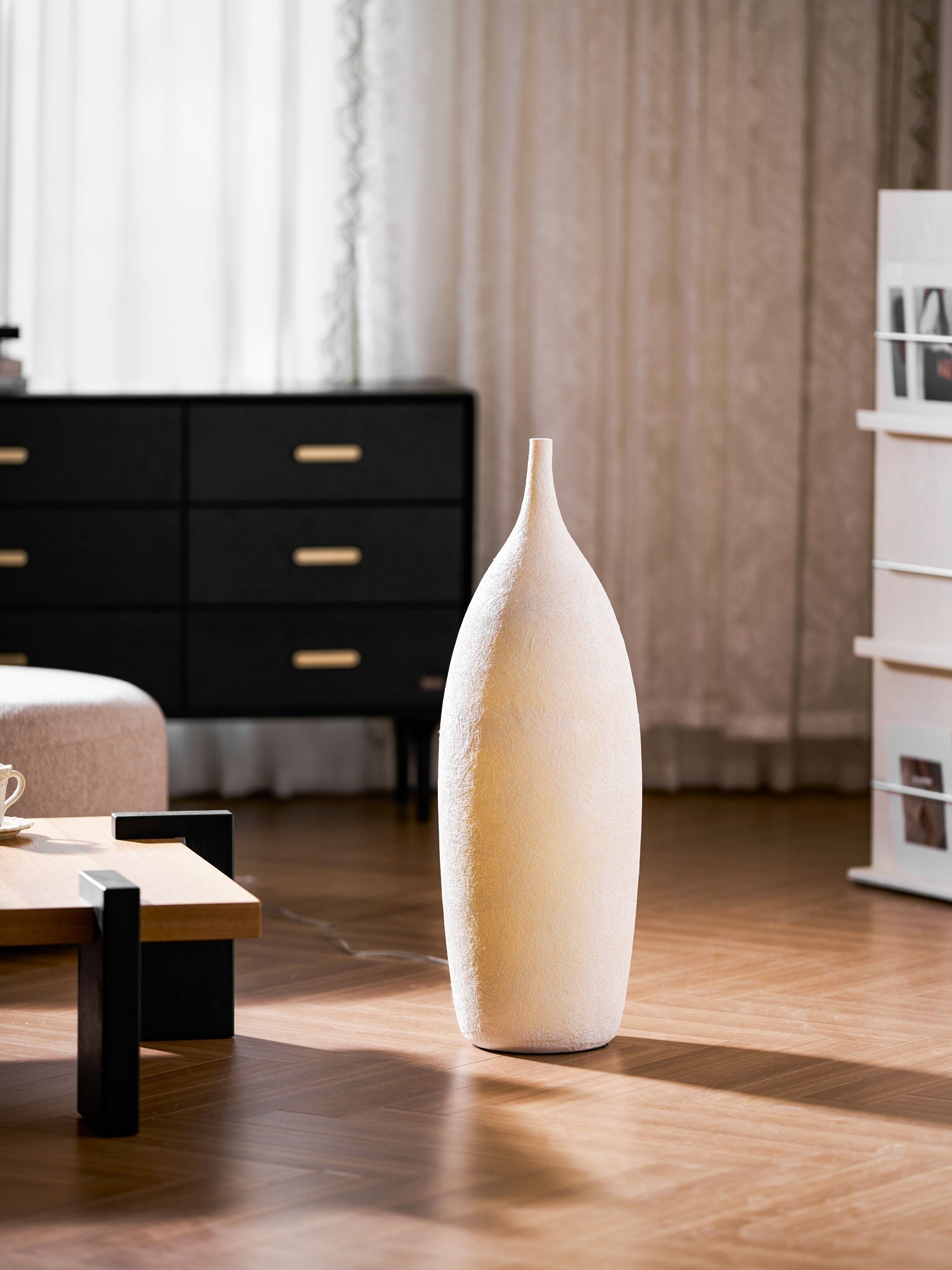 Tank 1 Floor Lamp