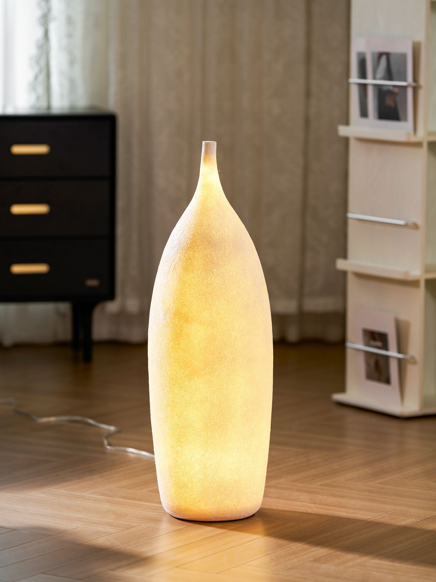 Tank 1 Floor Lamp