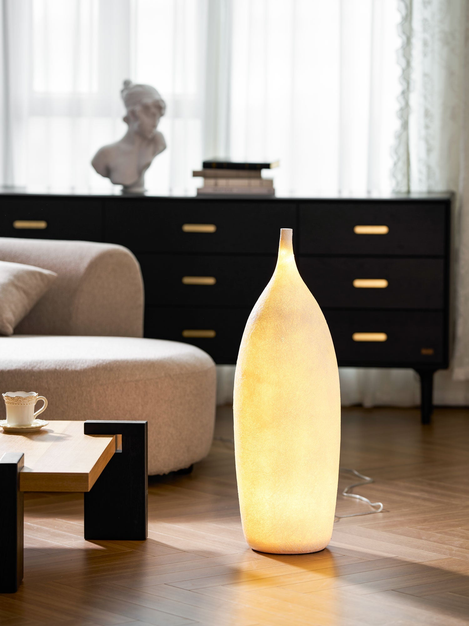 Tank 1 Floor Lamp