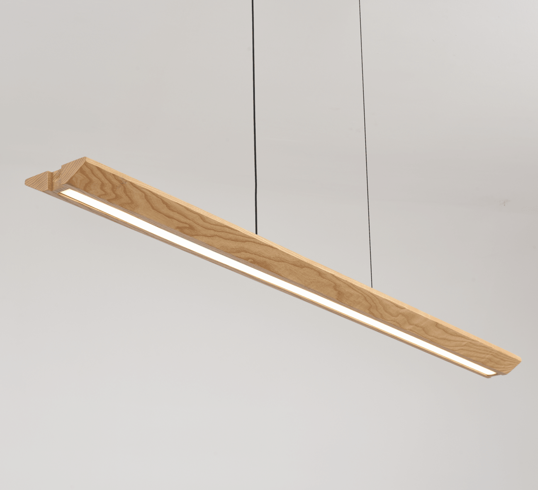 Tapered Wood Linear Pendant Lamp