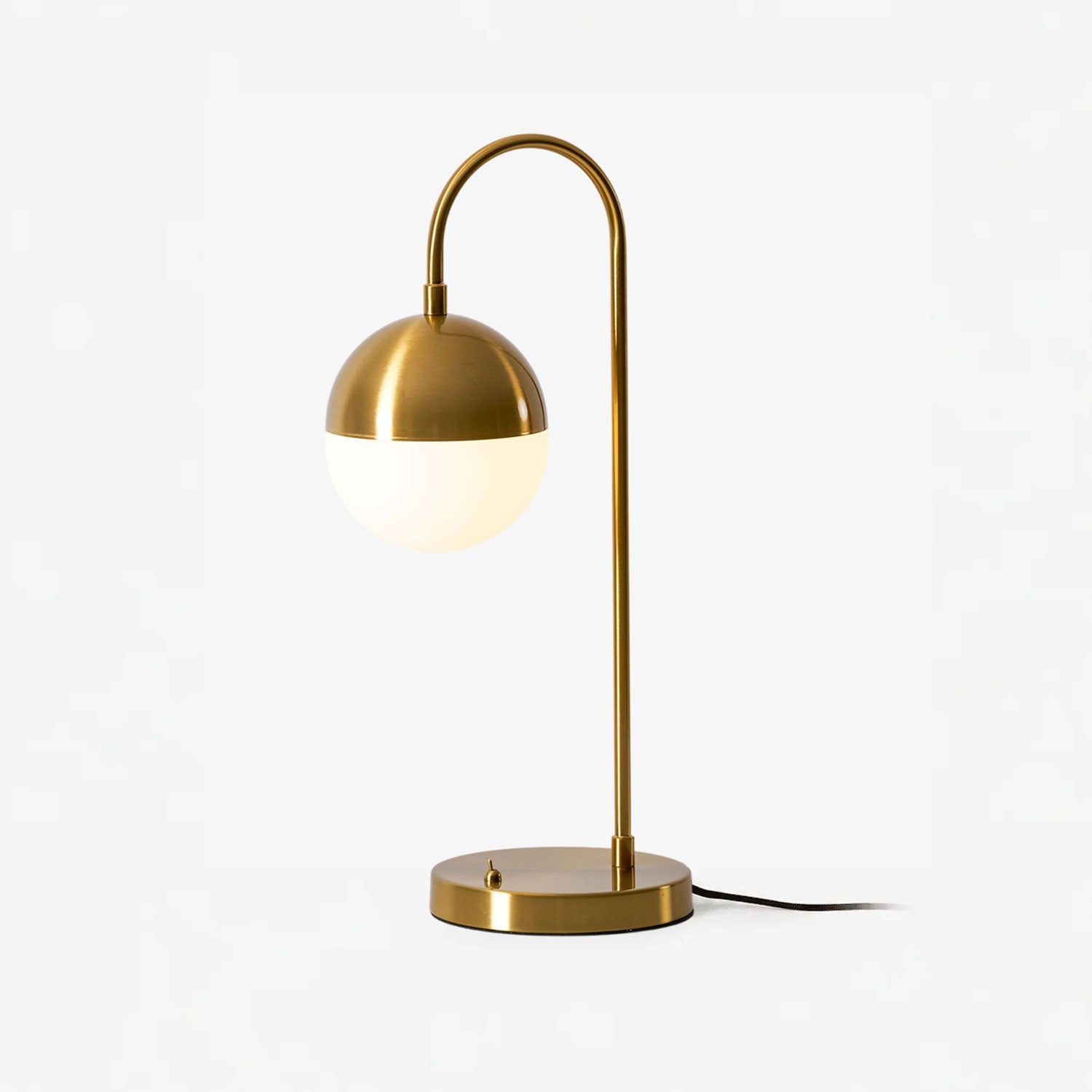Cedar Moss Table Lamp