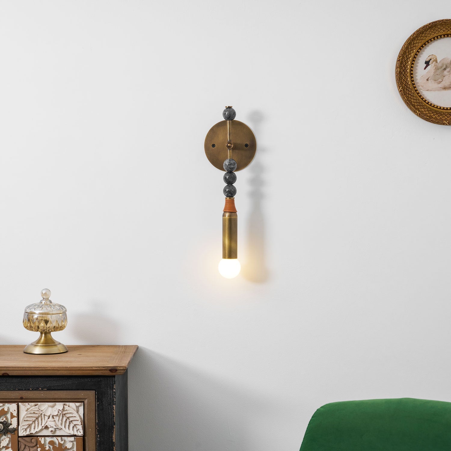Toam Wall Lamp