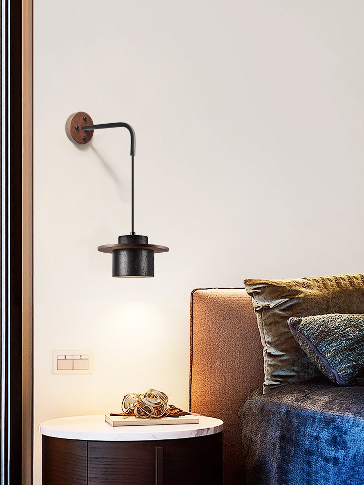 Vulna Wall Light