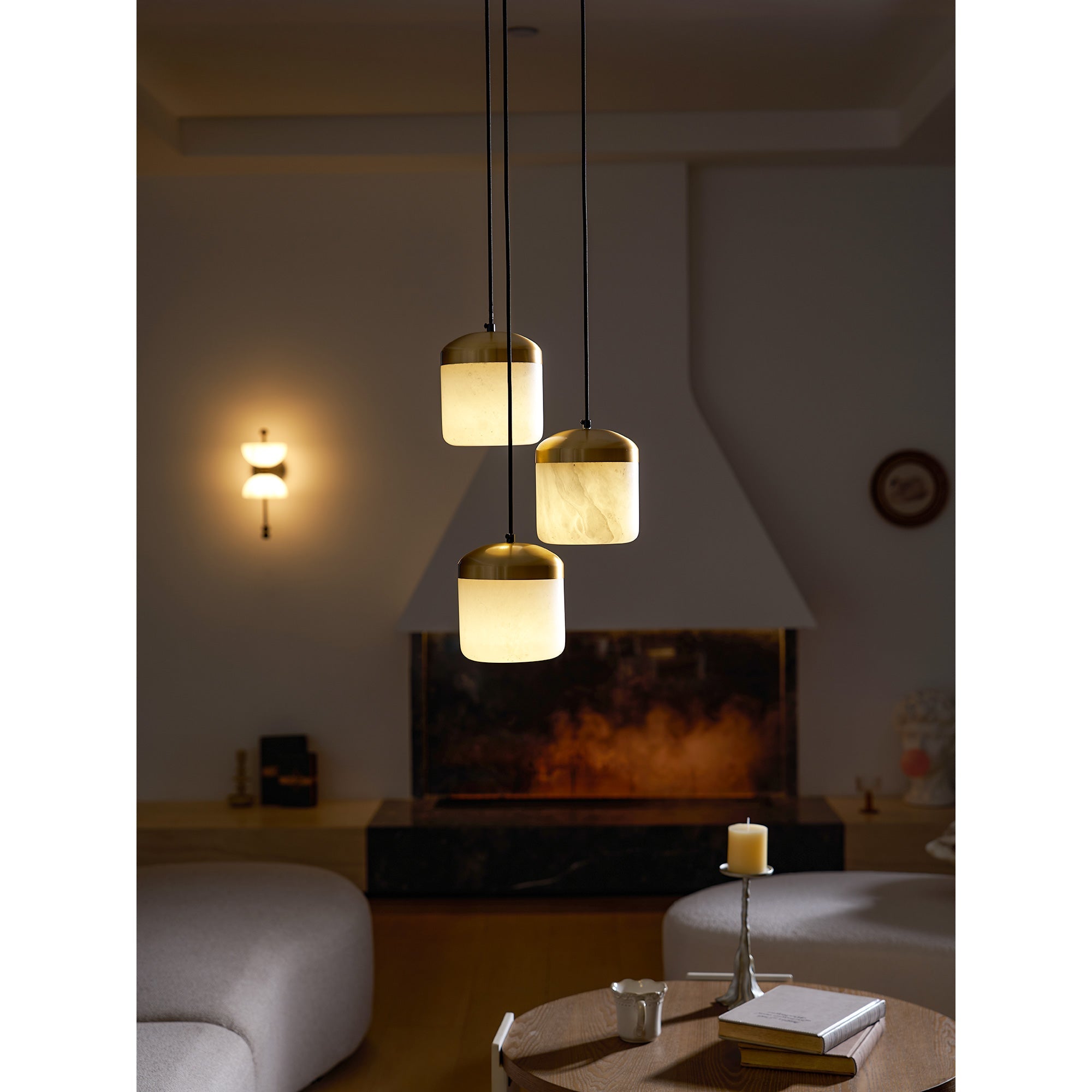 Asta Alabaster Pendant Light