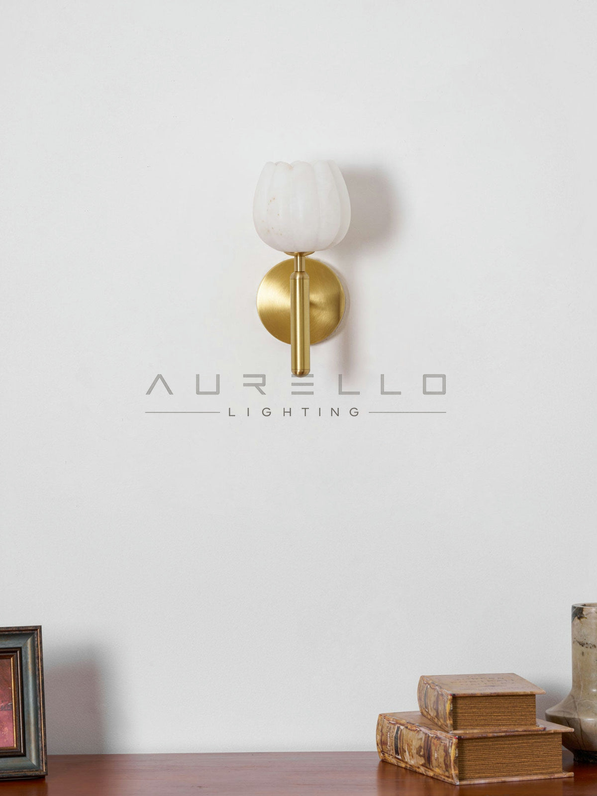 Mian Alabaster Wall Lamp
