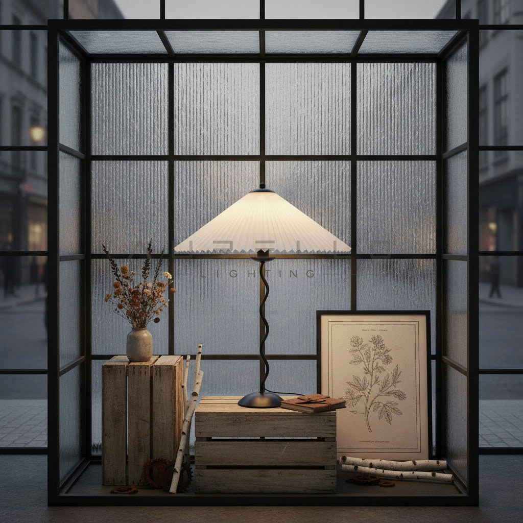 Squiggle Table Lamp
