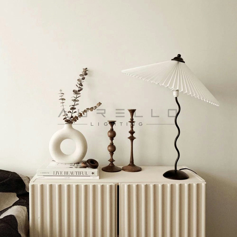 Squiggle Table Lamp