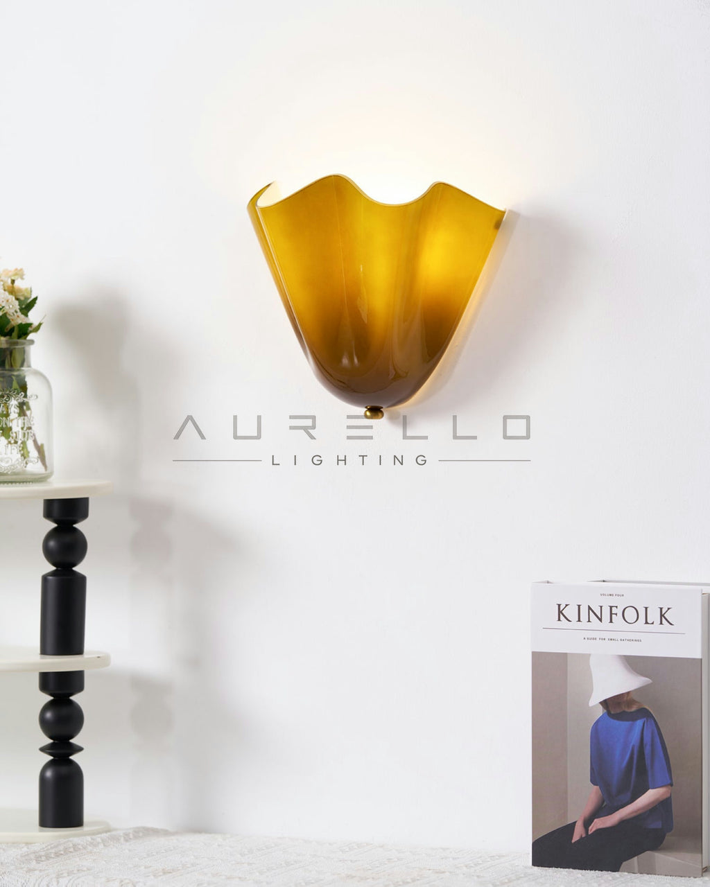 Petalia Wall Light