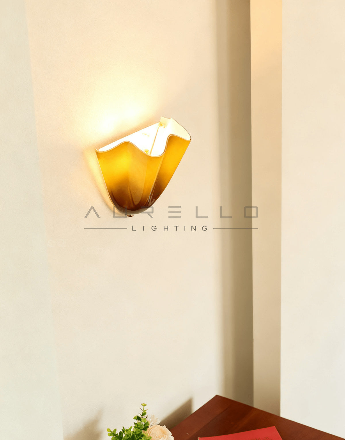 Petalia Wall Light